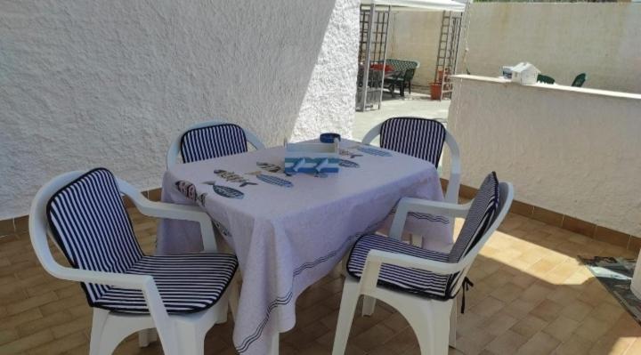 Marty'S Home - Villetta Vicino Al Mare Fontane Bianche Esterno foto